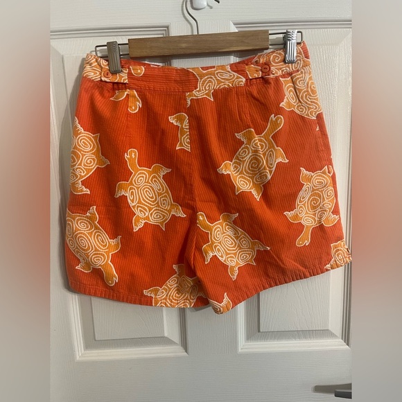 Lilly Pulitzer Vintage Shorts in Orange Sea Turtle Print Size Small - Picture 6 of 8